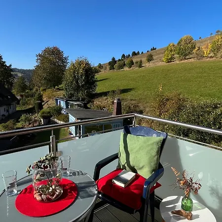 Apartamento Schwarzwaldblick I By Interhome