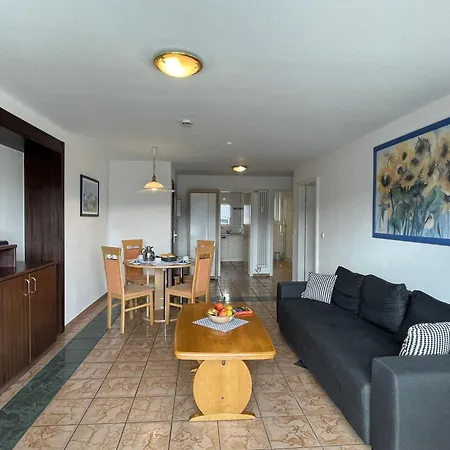 Schwarzwaldblick I By Interhome Apartamento